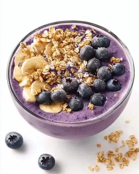 Veggie-Based Blueberry Smoothie Bowl
