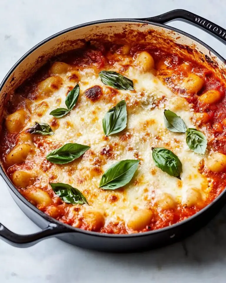 Cheesy Baked Gnocchi With Spicy Tomato Sauce