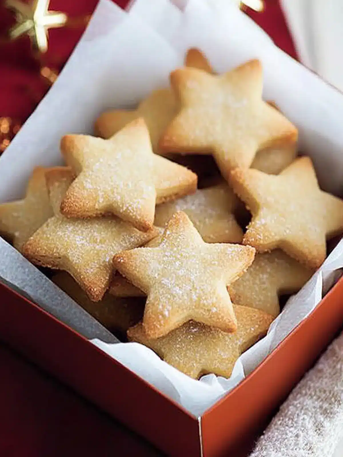 Vanilla & cinnamon shortbread stars
