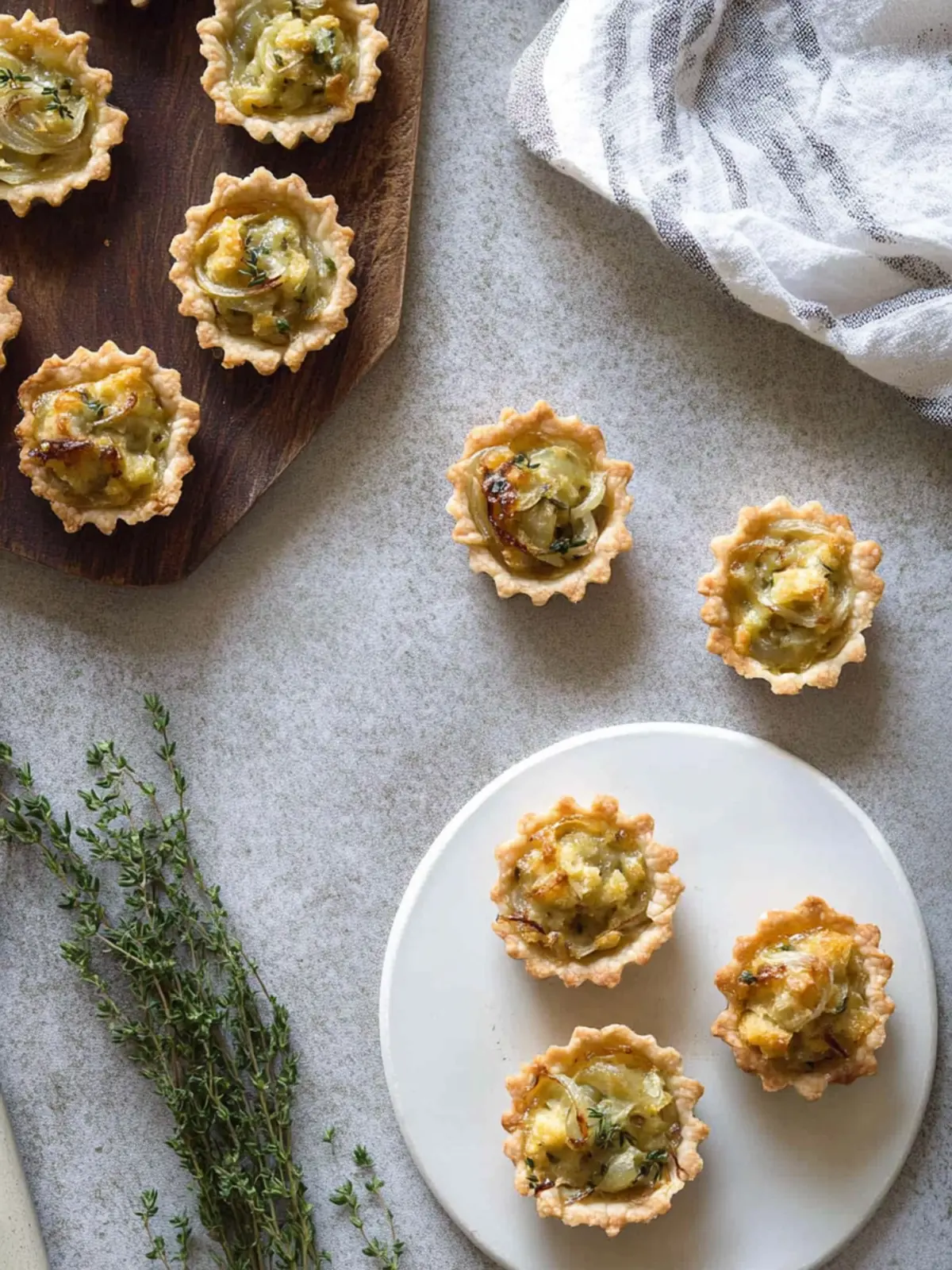 french onion tartlets
