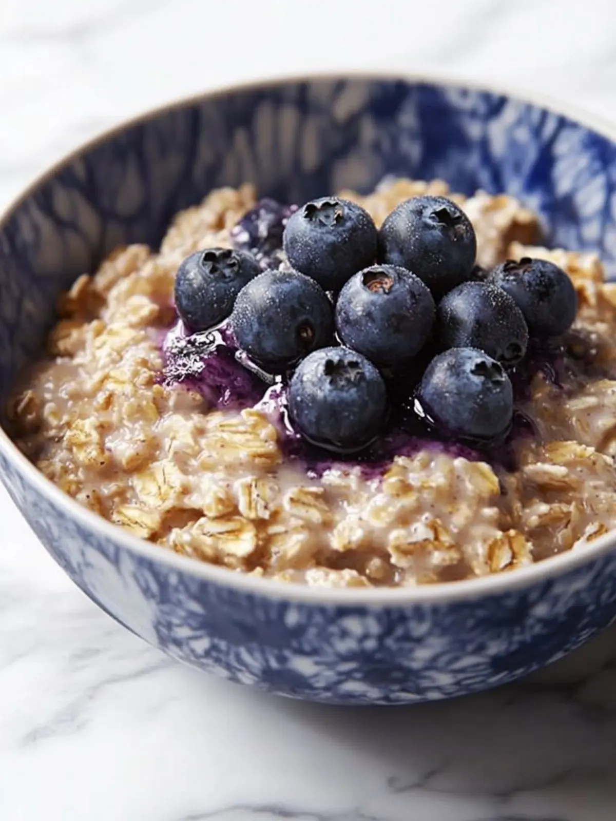 Blueberry Slow-Cooker Oatmeal